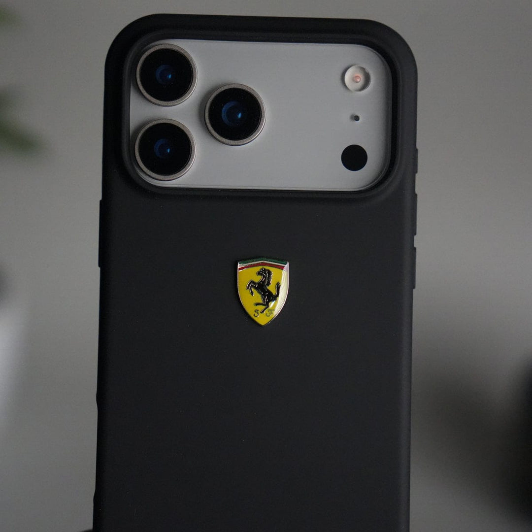 FRATO iPhone 17 Series iPhone 17 Pro Max Sports Car Logo Liquid Silicone Case Cover