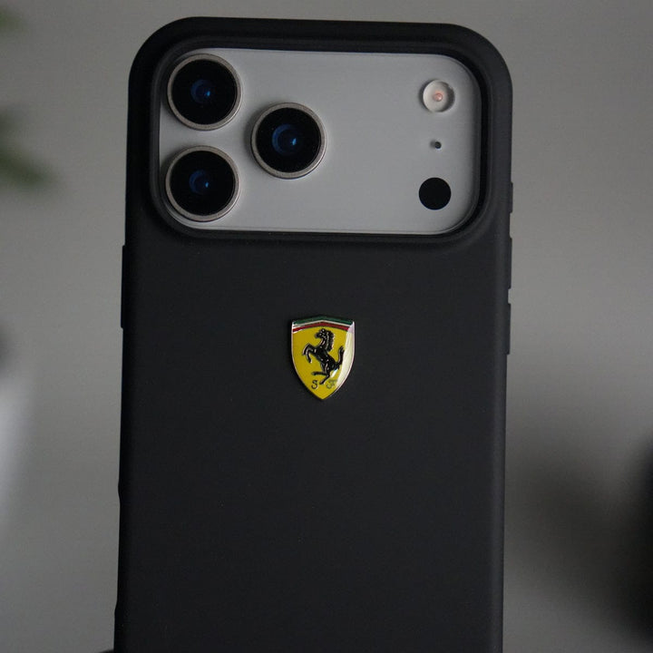 FRATO iPhone 17 Series iPhone 17 Pro Max Sports Car Logo Liquid Silicone Case Cover