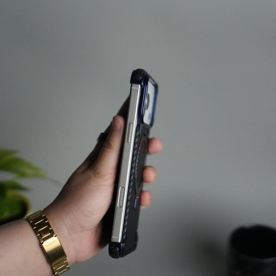 FRATO iPhone 17 Series iPhone 17 Series Carbon Fiber Design Frameless Metal Kickstand Case | Blue frame