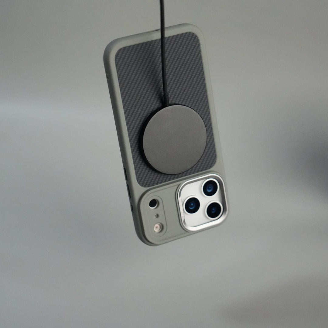 FRATO iPhone 17 Series iPhone 17 Series Carbon Fiber Design MagSafe Cover