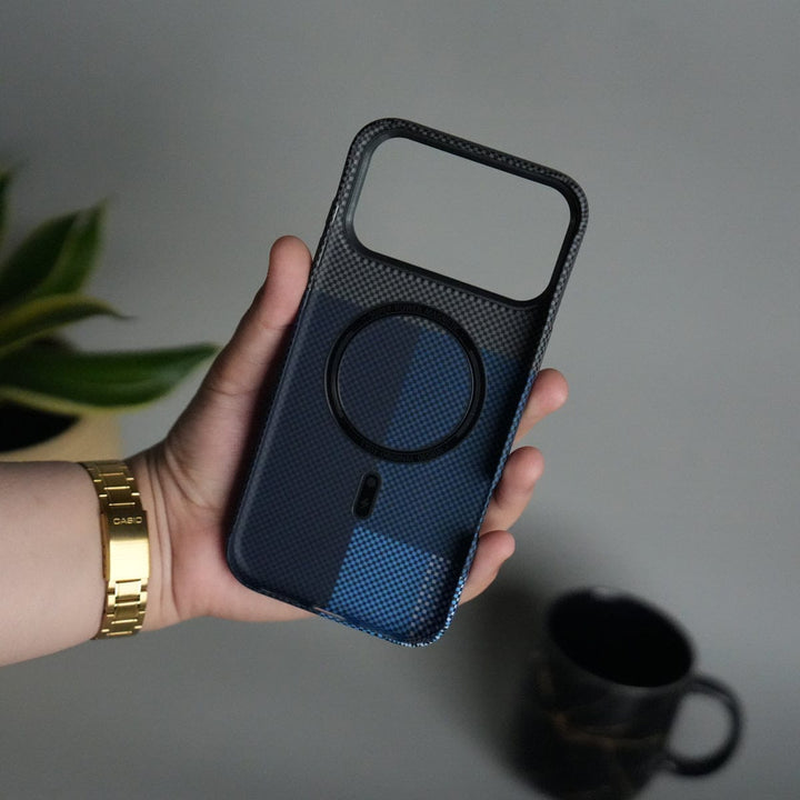 FRATO iPhone 17 Series iPhone 17 Series Carbon Fiber Texture Aramid Design Hard Pc MagSafe Cover | BlueMix Design