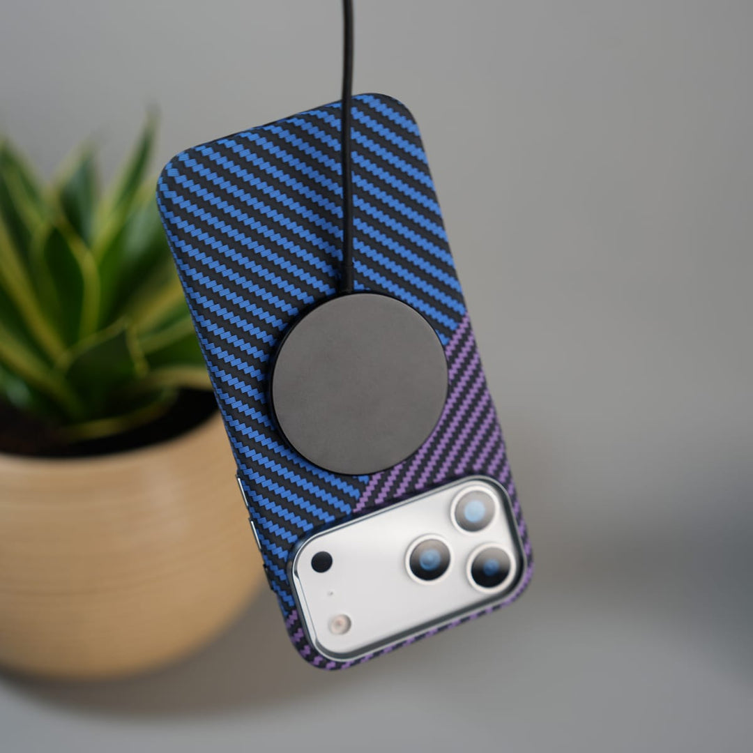 FRATO iPhone 17 Series iPhone 17 Series Carbon Fiber Texture Design Hard Pc MagSafe Case Cover BluePurple Design