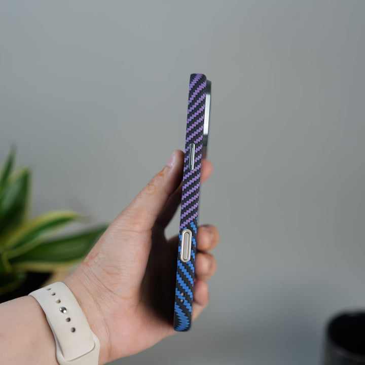 FRATO iPhone 17 Series iPhone 17 Series Carbon Fiber Texture Design Hard Pc MagSafe Case Cover BluePurple Design