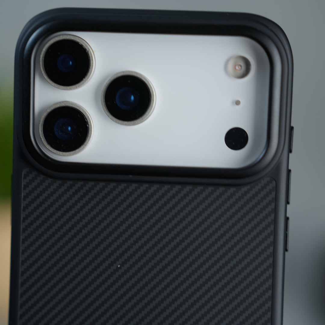 FRATO iPhone 17 Series iPhone 17 Series CarbonFiber Texture Metal Camera Frame Magsafe Cover