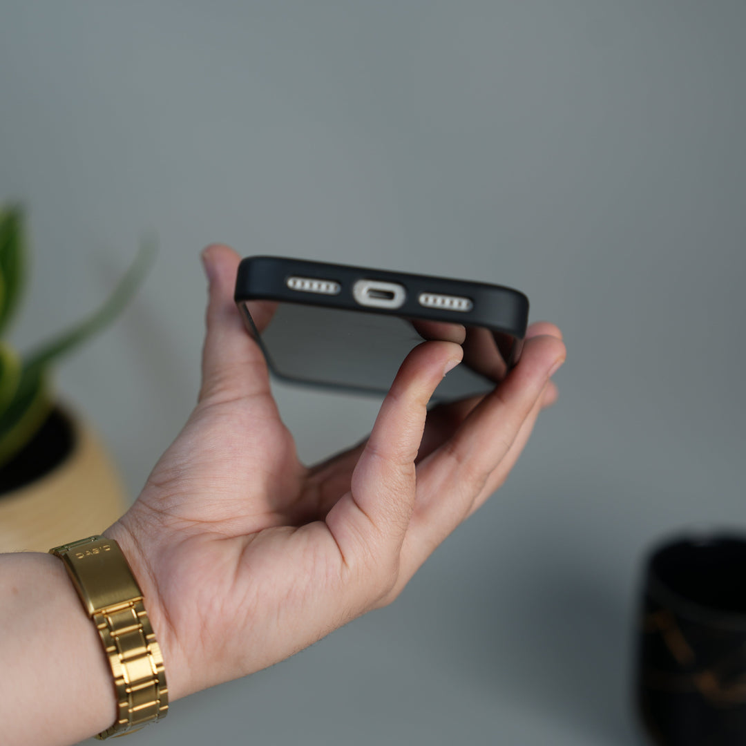 FRATO iPhone 17 Series iPhone 17 Series CarbonFiber Texture Metal Camera Frame Magsafe Cover