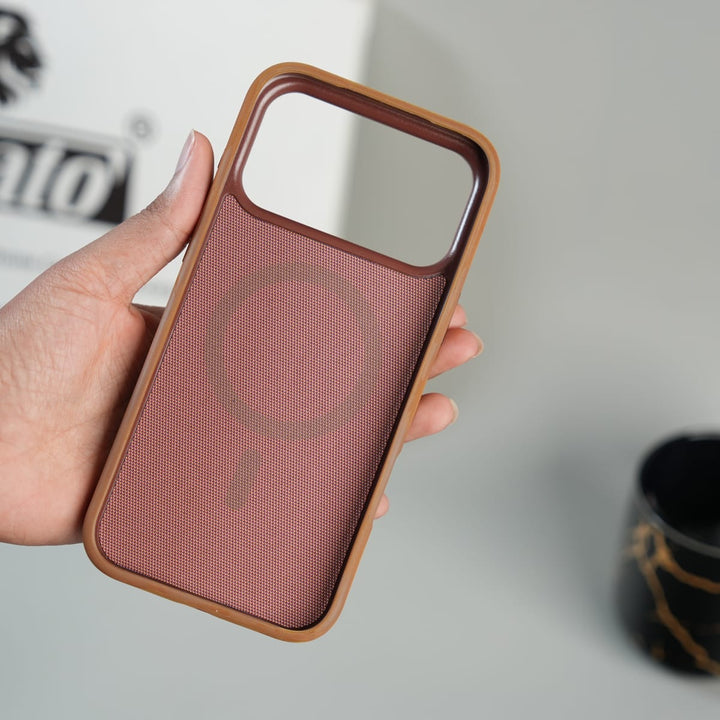 FRATO iPhone 17 Series iPhone 17 Series Dotted Premium Case With Magsafe Compatibility