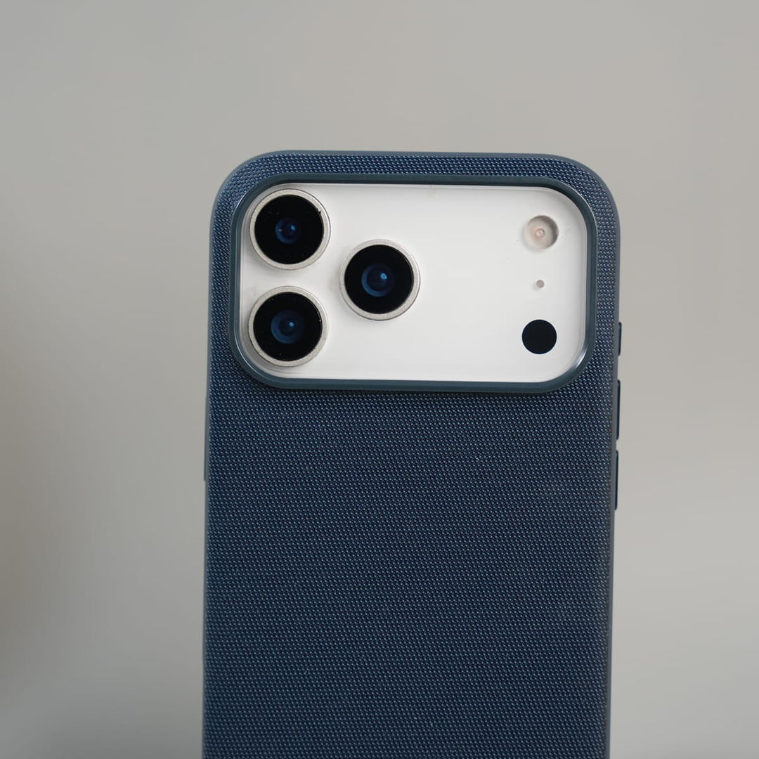 FRATO iPhone 17 Series iPhone 17 Series Dotted Premium Case With Magsafe Compatibility