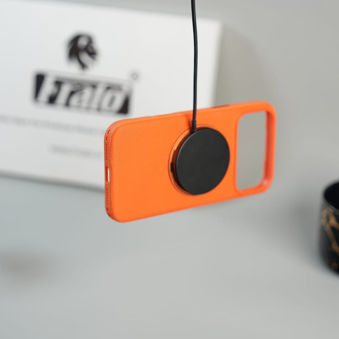 FRATO iPhone 17 Series iPhone 17 Series Dotted Rotating Metal Stand Case