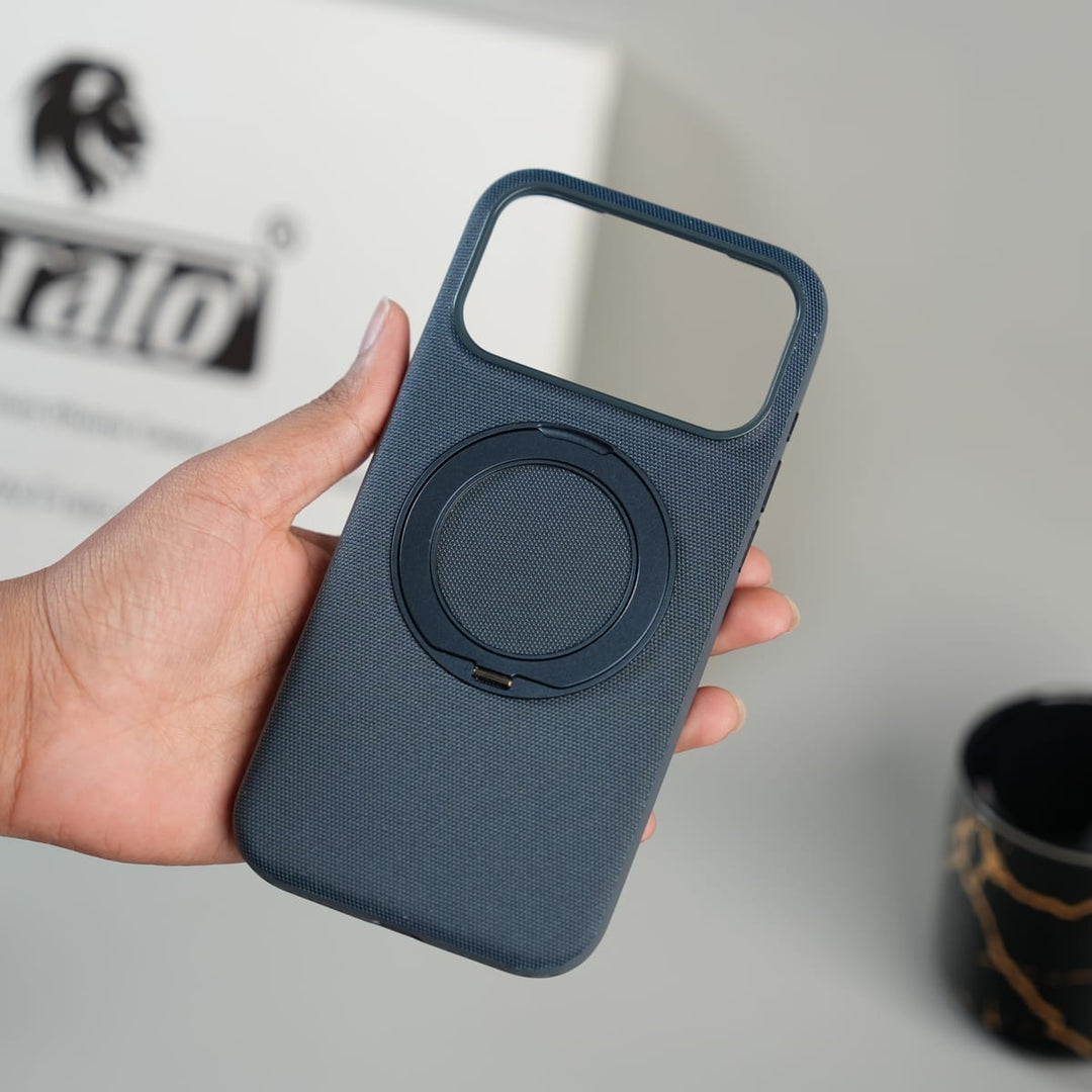 FRATO iPhone 17 Series iPhone 17 Series Dotted Rotating Metal Stand Case