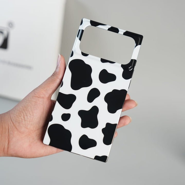 FRATO iPhone 17 Series iPhone 17 Series Luxury Cow Print Case with Smooth Finish