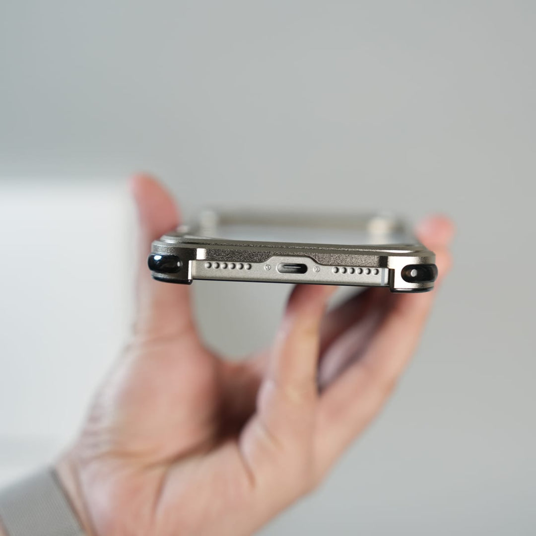 FRATO iPhone 17 Series iPhone 17 Series Premium Aluminum Alloy Metal Frame Case