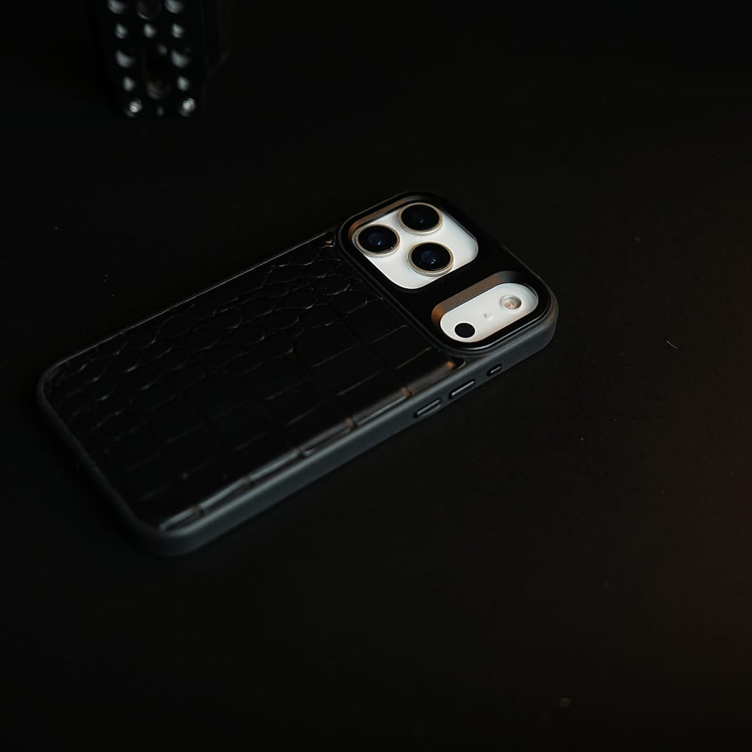FRATO iPhone 17 Series iPhone 17 Series Premium Croc Texture PU Leather MagSafe Case with Metal Camera Frame
