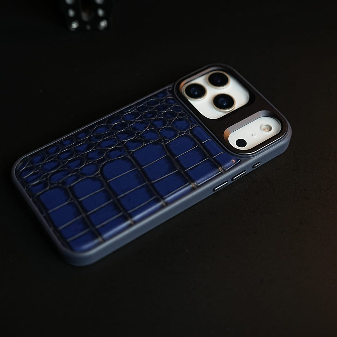 FRATO iPhone 17 Series iPhone 17 Series Premium Croc Texture PU Leather MagSafe Case with Metal Camera Frame