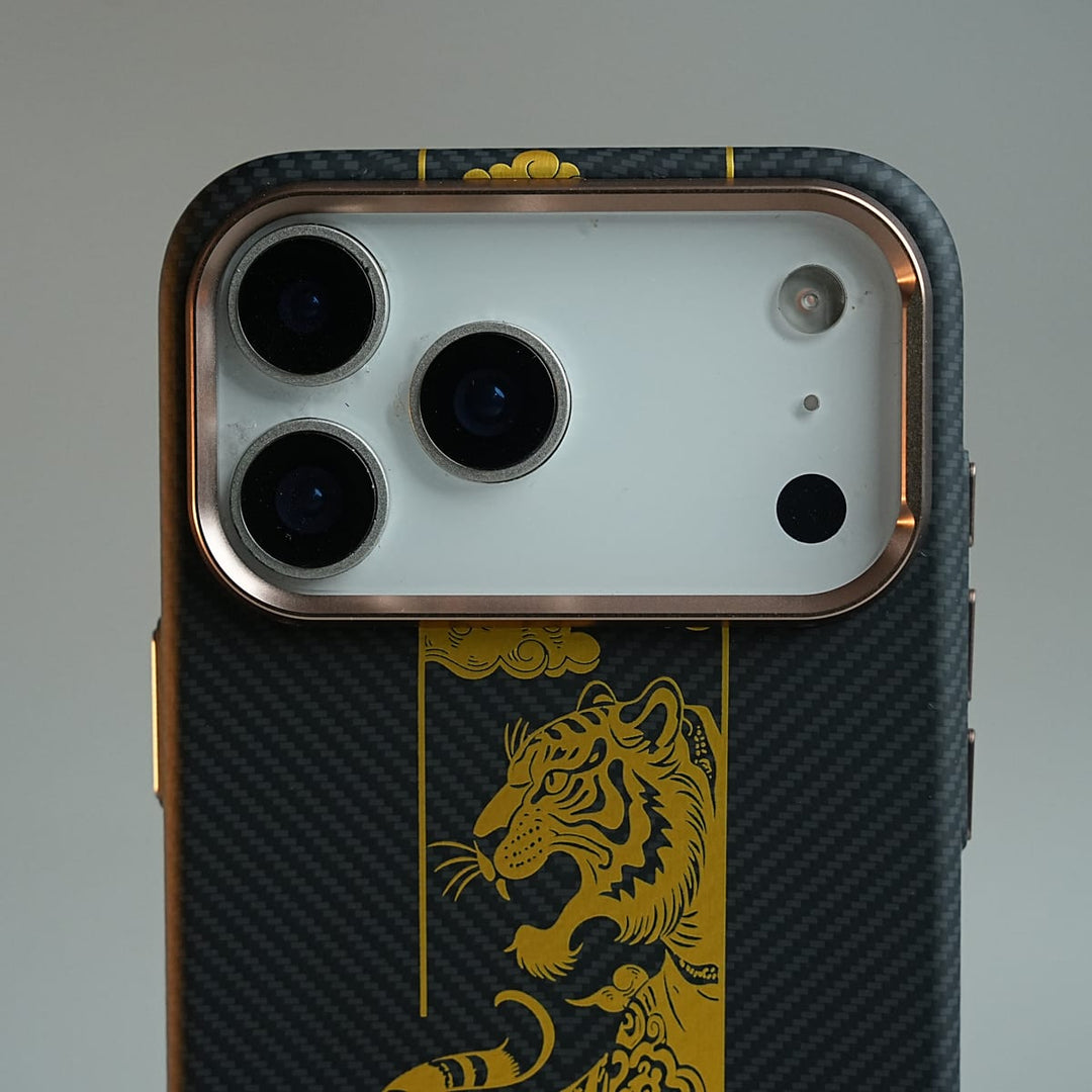 FRATO iPhone 17 Series iPhone 17 Series Royal Gold Tiger Edition Magsafe Case