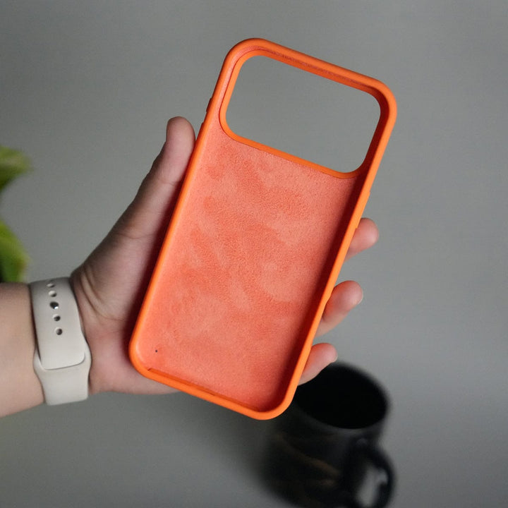 FRATO iPhone 17 Series iPhone 17 Series Sports Car Logo Liquid Silicone Case Cover ORANGE