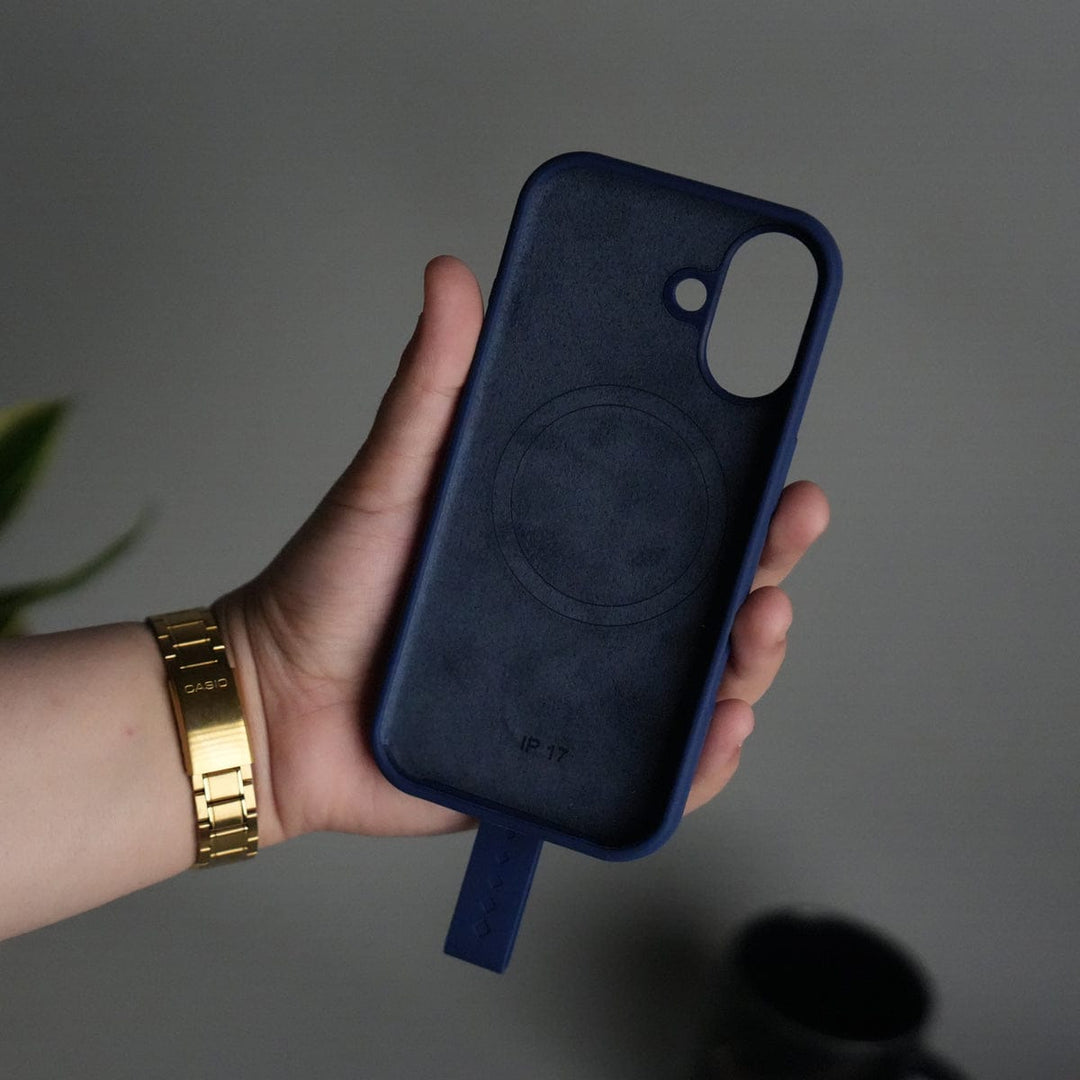 FRATO iPhone 17 Series iPhone 17 Silicone Case | Magnetic Ring | Silicone Rotating Grip Strap Cover
