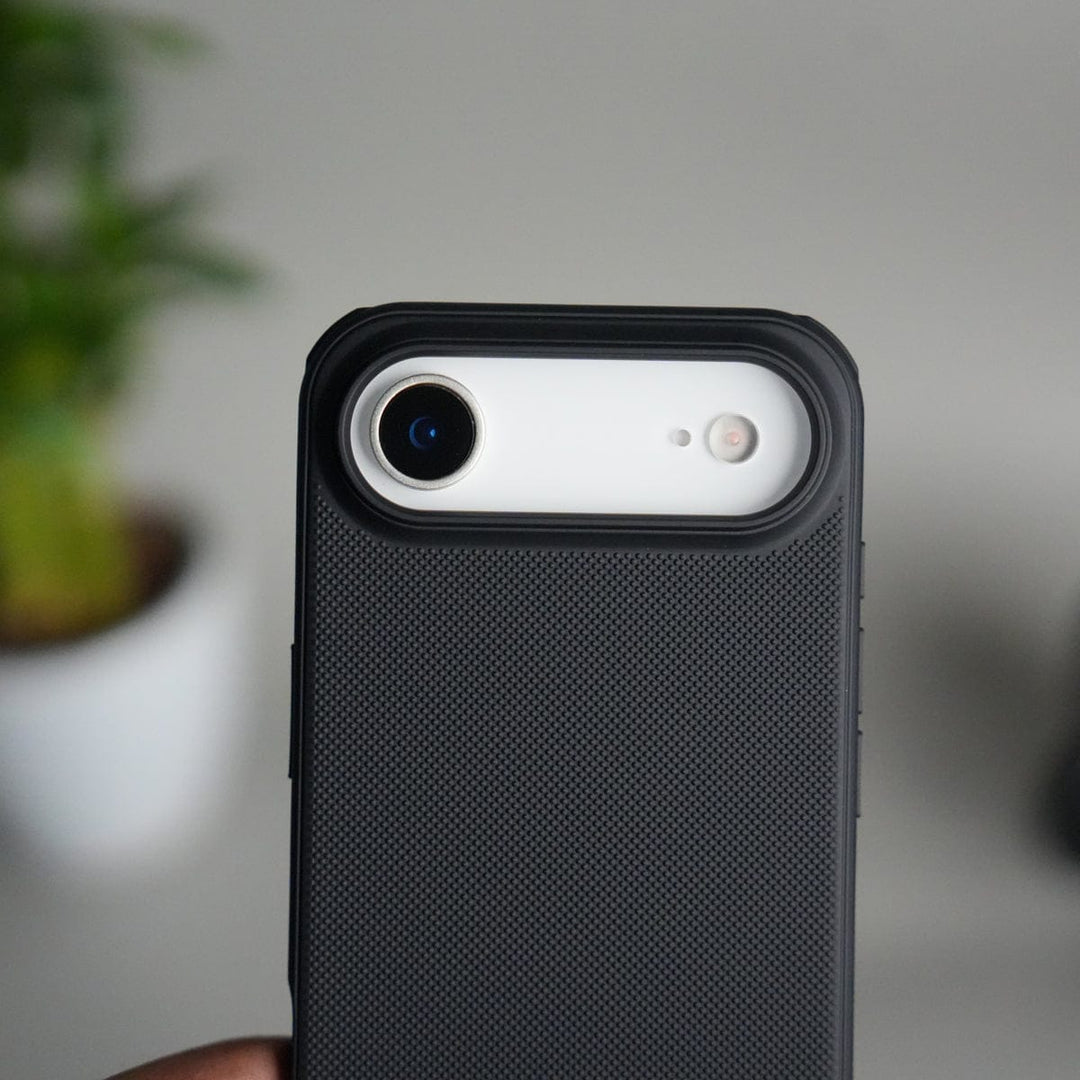 FRATO iPhone 17 Series Nillkin iPhone 17 Air Super Frosted Shield Pro Matte cover | Black