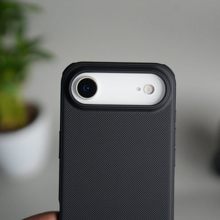 FRATO iPhone 17 Series Nillkin iPhone 17 Air Super Frosted Shield Pro Matte cover | Black