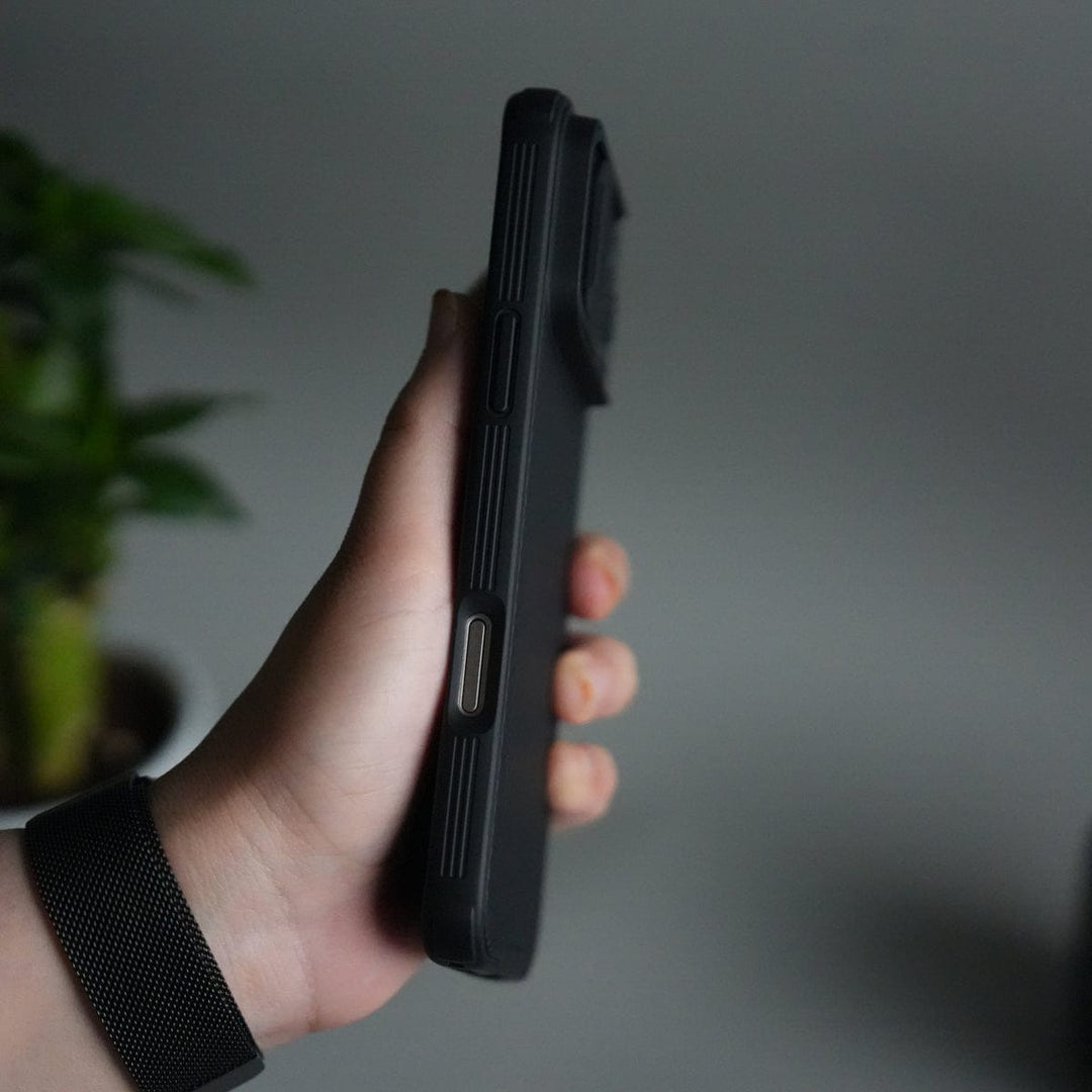 FRATO iPhone 17 Series Nillkin iPhone 17 Pro Max Camera Shutter Case | Slim Shockproof Privacy Cover with Lens Protection