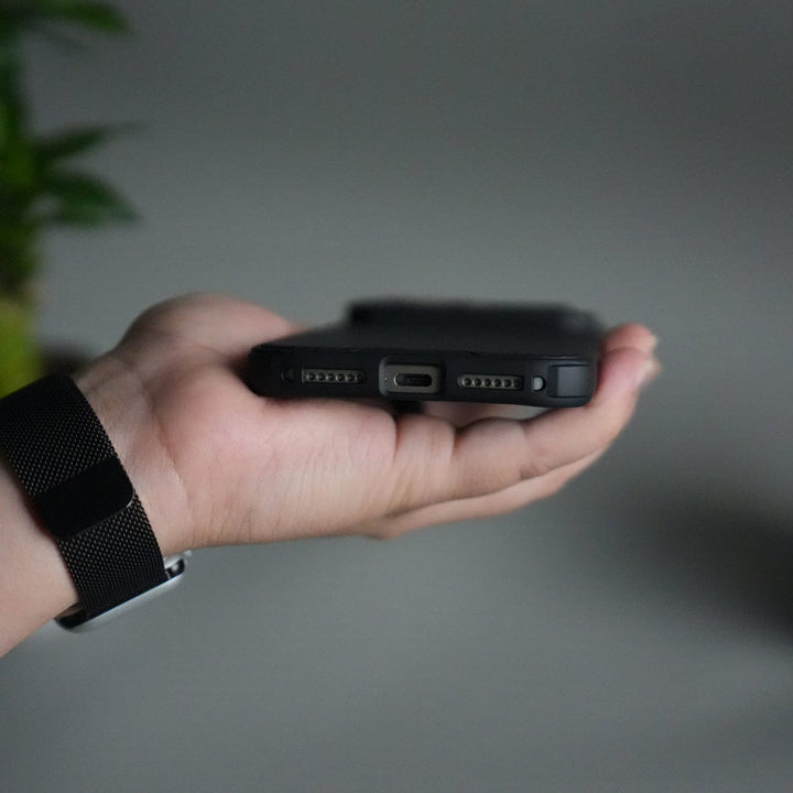 FRATO iPhone 17 Series Nillkin iPhone 17 Pro Max Camera Shutter Case | Slim Shockproof Privacy Cover with Lens Protection