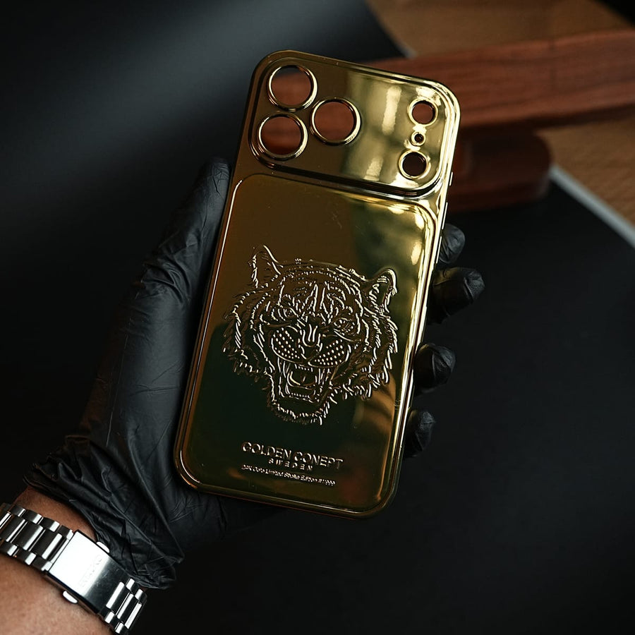 FRATO iPhone 17 Series Premium Gold Shine Tiger Face for iPhone 17 Series | Protective Case