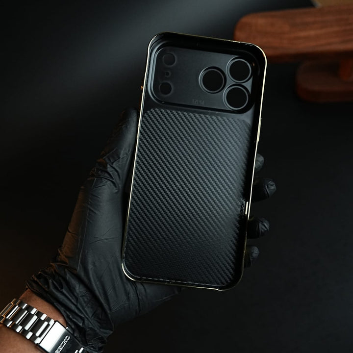 FRATO iPhone 17 Series Premium Gold Shine Tiger Face for iPhone 17 Series | Protective Case
