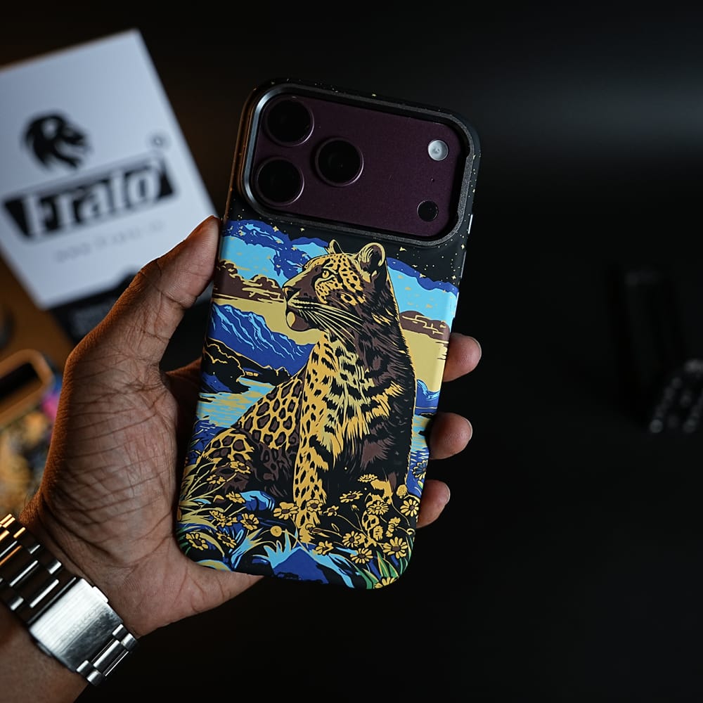FRATO iPhone 18 Series iPhone 18 Pro / Design 6 Wildlife Graphic Printed Case for iPhone 18 Series | MagSafe Compatible | Protective Cover