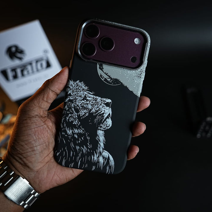 FRATO iPhone 18 Series iPhone 18 Pro / Design 8 Wildlife Graphic Printed Case for iPhone 18 Series | MagSafe Compatible | Protective Cover
