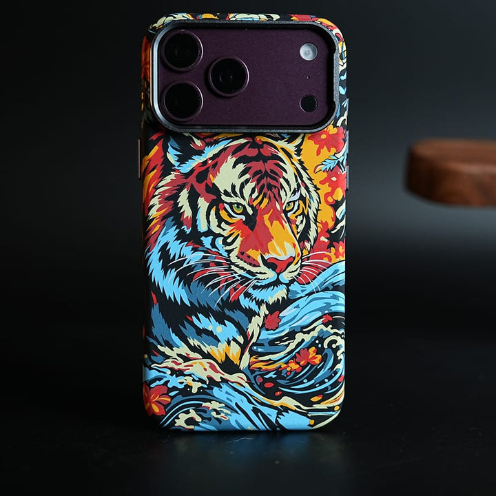 FRATO iPhone 18 Series iPhone 18 Pro Max / Design 2 Wildlife Graphic Printed Case for iPhone 18 Series | MagSafe Compatible | Protective Cover