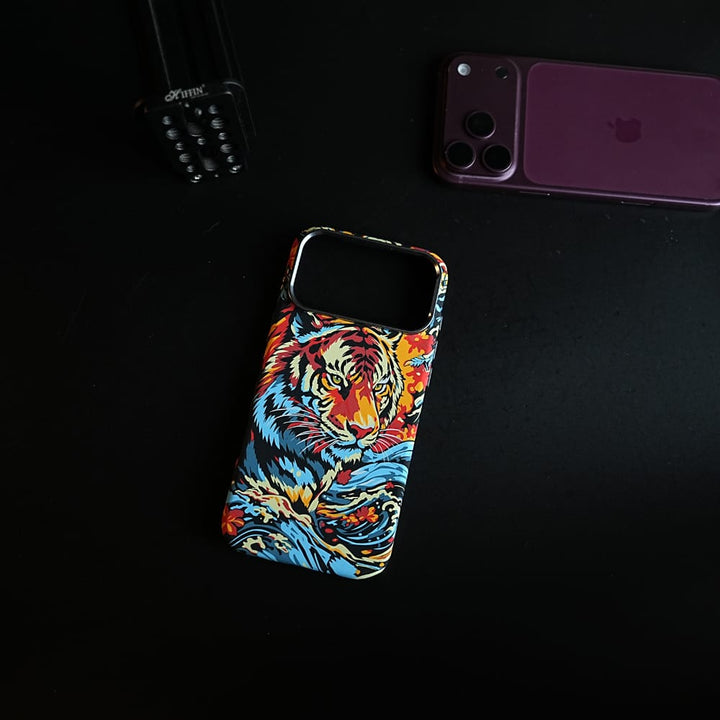 FRATO iPhone 18 Series Wildlife Graphic Printed Case for iPhone 18 Series | MagSafe Compatible | Protective Cover