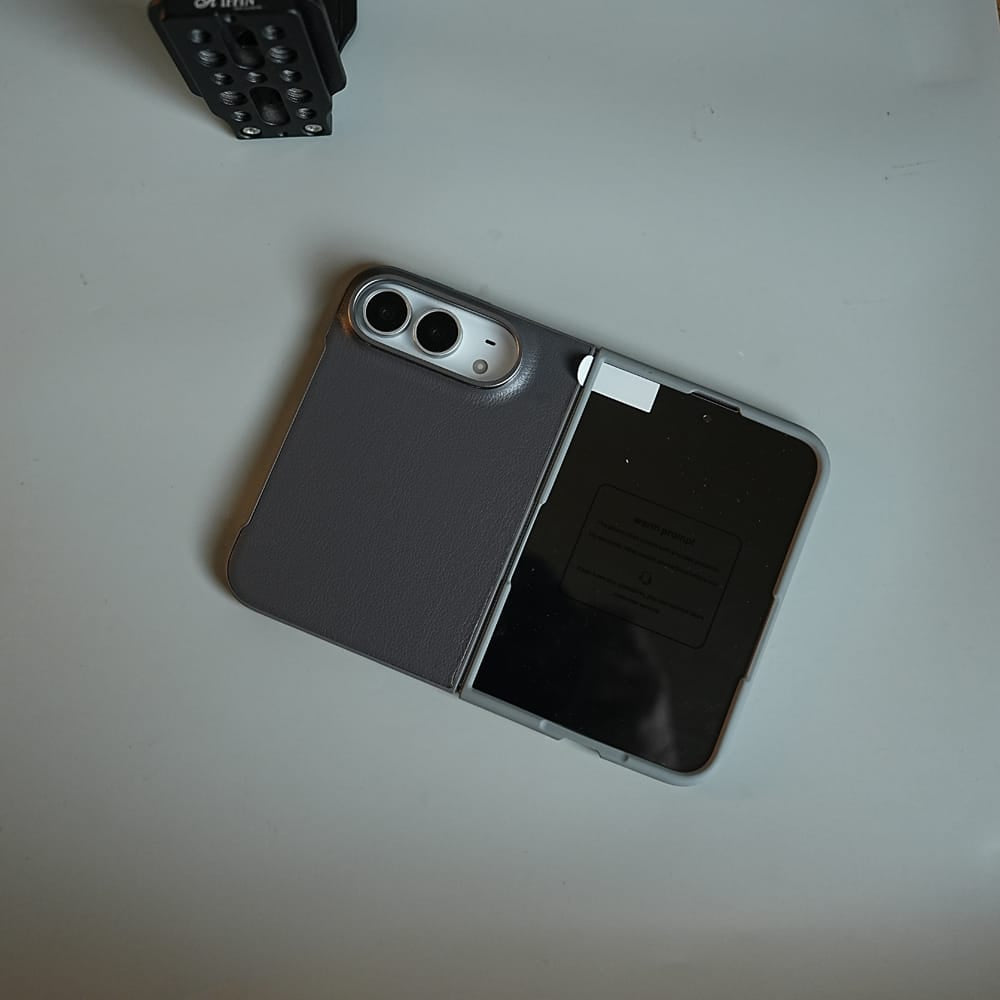 FRATO iPhone Fold LuxeGrain Textured Leather Case for iPhone Duo with Front Glass Protection