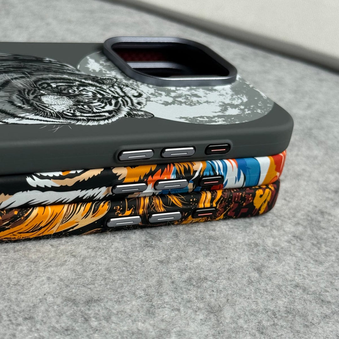 FRATO luxury Case iPhone Series Carbon Fiber Texture Tiger Lion Design Hard Pc MagSafe Case Cover