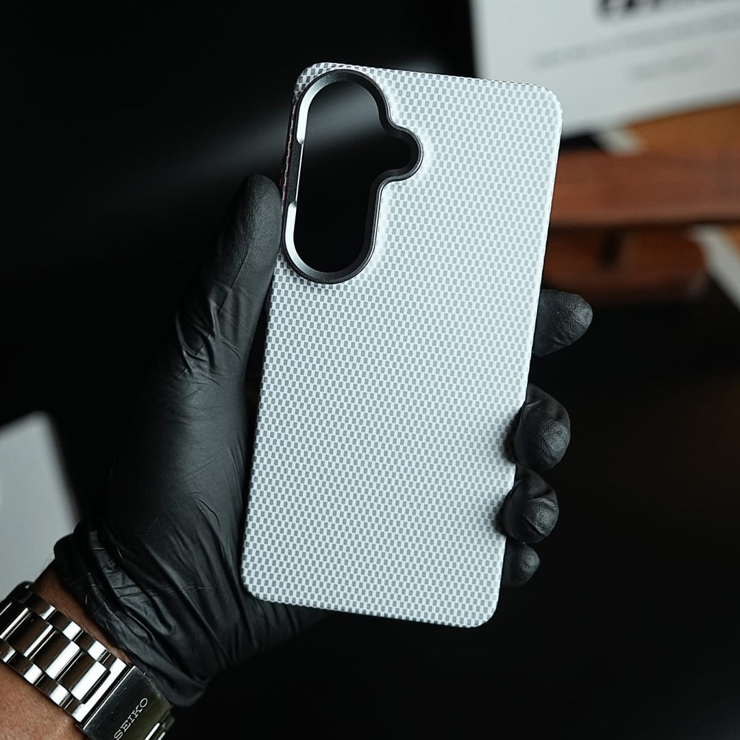 FRATO Samsung Case Carbon Fiber Texture Slim Case for Galaxy S Series | MagSafe Case