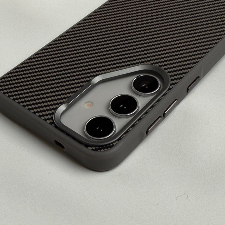 FRATO Samsung S25 Samsung Galaxy S25 Carbon Fiber Design Metal camera Bump Case