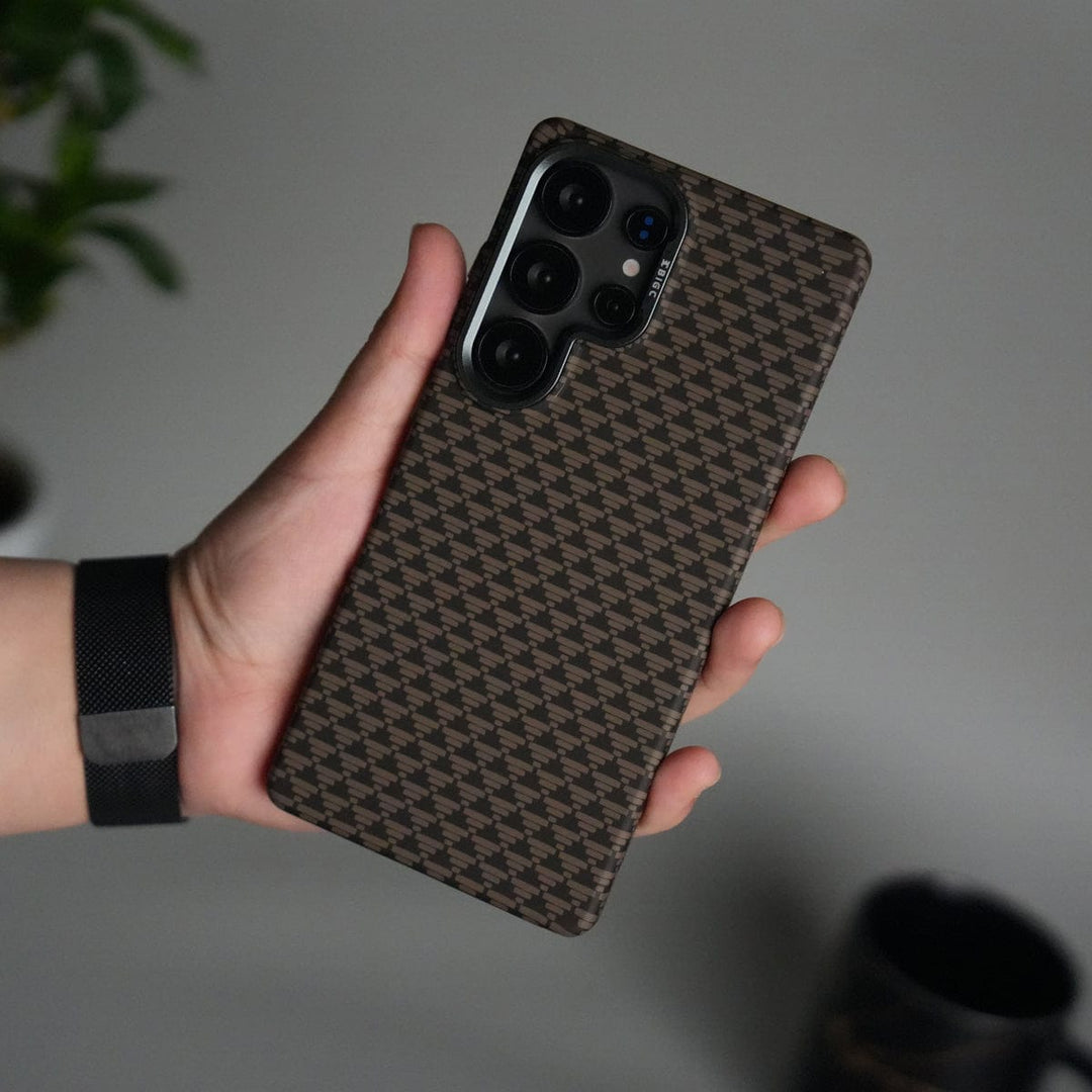 FRATO Samsung S25U Galaxy S25 Ultra Houndstooth Pattern Case | Slim Hard Back Cover | Matte Finish Protective Case with MagSafe