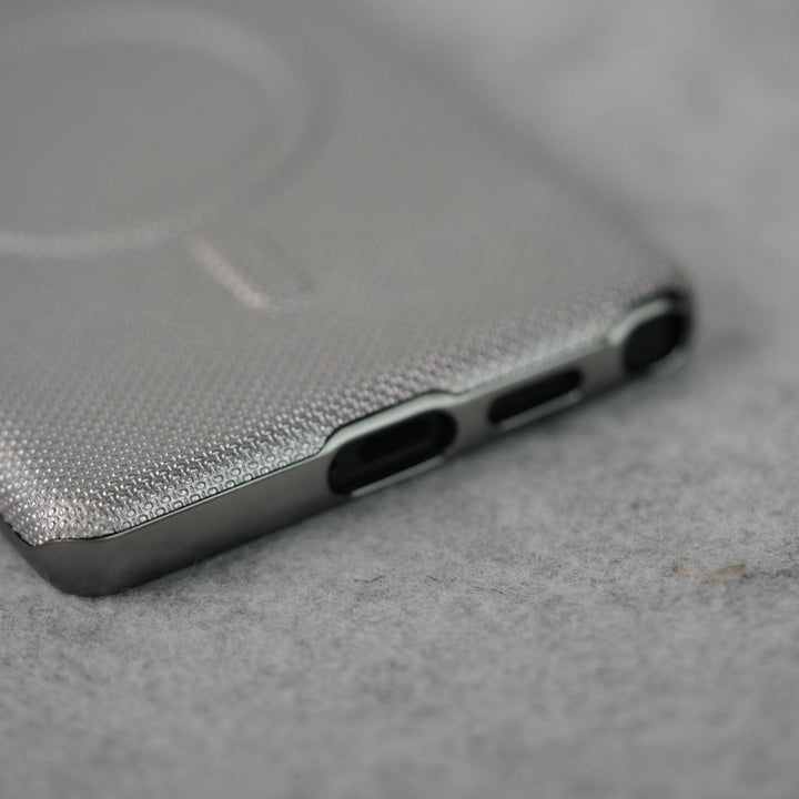 FRATO Samsung S25U Samsung Galaxy Ultra Series Shiny Dotted MagSafe Cover With Metal Camera Bump