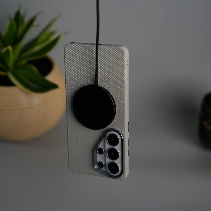 FRATO Samsung S26 Ultra Galaxy S26 Ultra Carbon Fiber Texture Design Hard Pc MagSafe Case Cover GrayDots Design