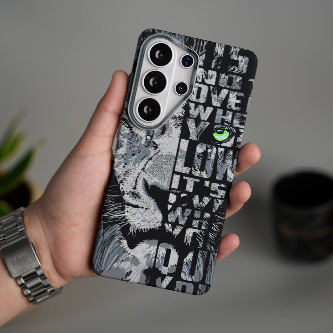 FRATO Samsung S26 Ultra Galaxy S26 Ultra Carbon Fiber Texture Design Hard Pc MagSafe Case Cover LionGreenEye Design