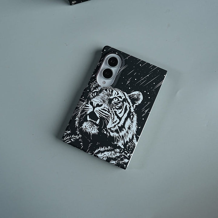 FRATO Z Fold 8 Series Black &amp; White Tiger Design Case For Samsung Galaxy Z Fold 8