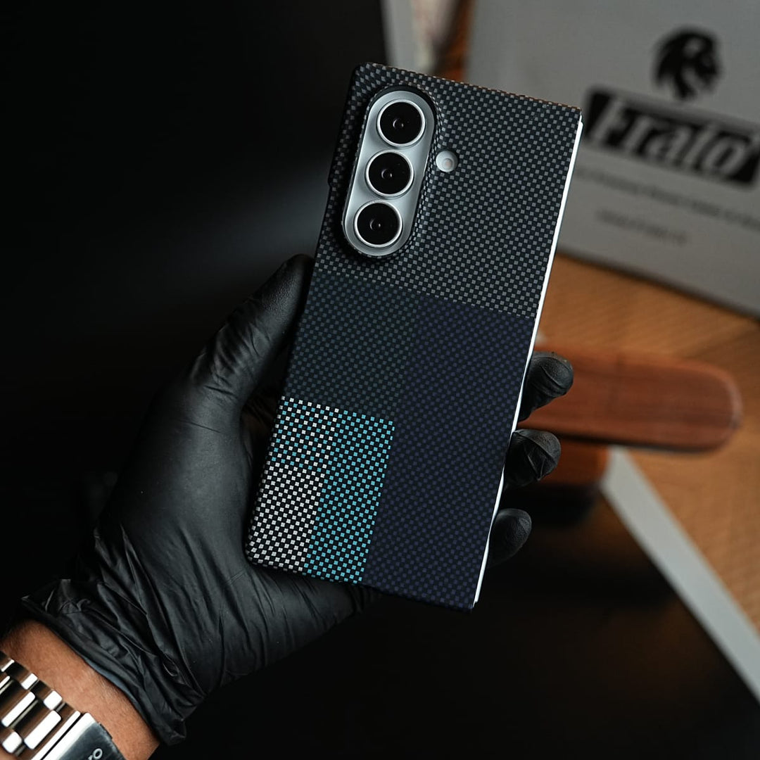 FRATO Z Fold 8 Series Carbon Fiber Texture Design Hard Pc for Galaxy Z Fold 8 Ultra with Magsafe | CornerGreen
