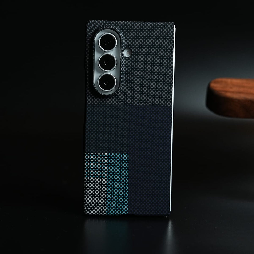 FRATO Z Fold 8 Series Carbon Fiber Texture Design Hard Pc for Galaxy Z Fold 8 Ultra with Magsafe | CornerGreen