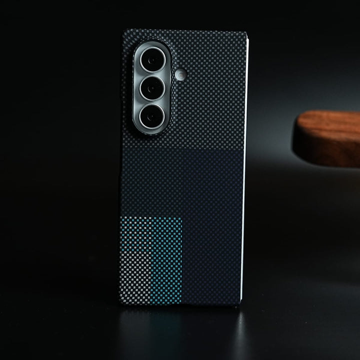 FRATO Z Fold 8 Series Carbon Fiber Texture Design Hard Pc for Galaxy Z Fold 8 Ultra with Magsafe | CornerGreen