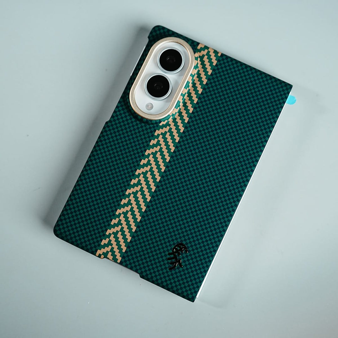FRATO Z Fold 8 Series Check Pattern Magnetic Back Case for Galaxy Z Fold 8 | Chevron Stripe Design