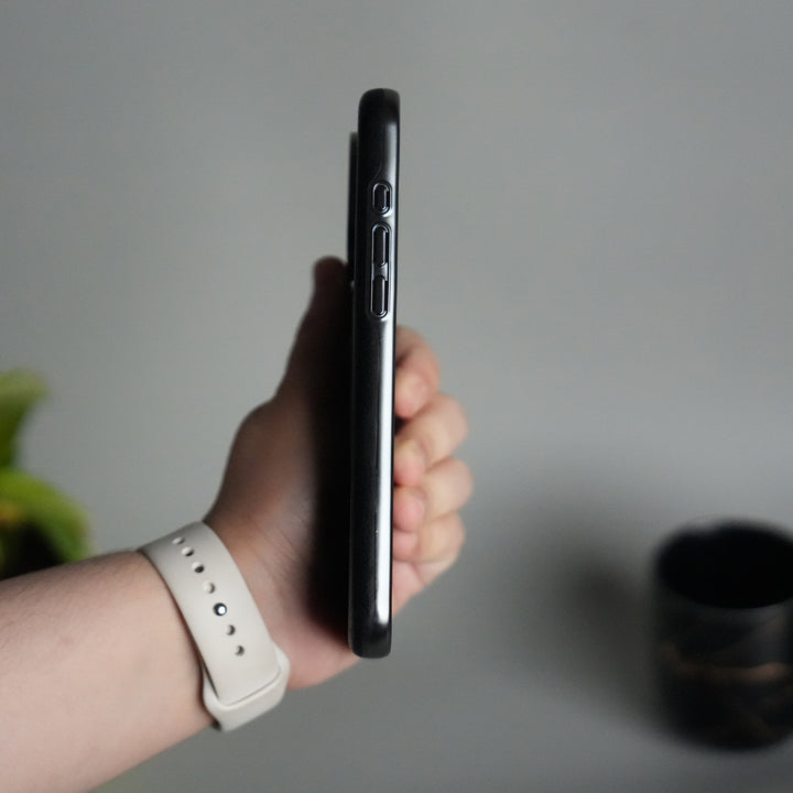 iPhone 15 Series Luxury Leather Magnetic Ring Case | Metal Camera Frame and Kickstand Cover