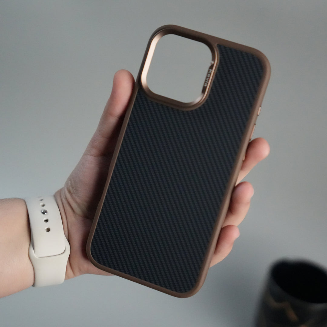 iPhone 16 Series Carbon Fiber Design MagSafe Cover