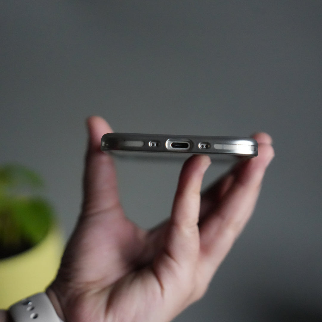 iPhone 17 Air CrystalView MagSafe Case with Metal Camera Frame Kickstand Cover