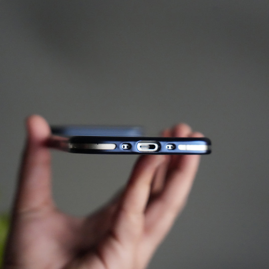 iPhone 17 Air CrystalView MagSafe Case with Metal Camera Frame Kickstand Cover