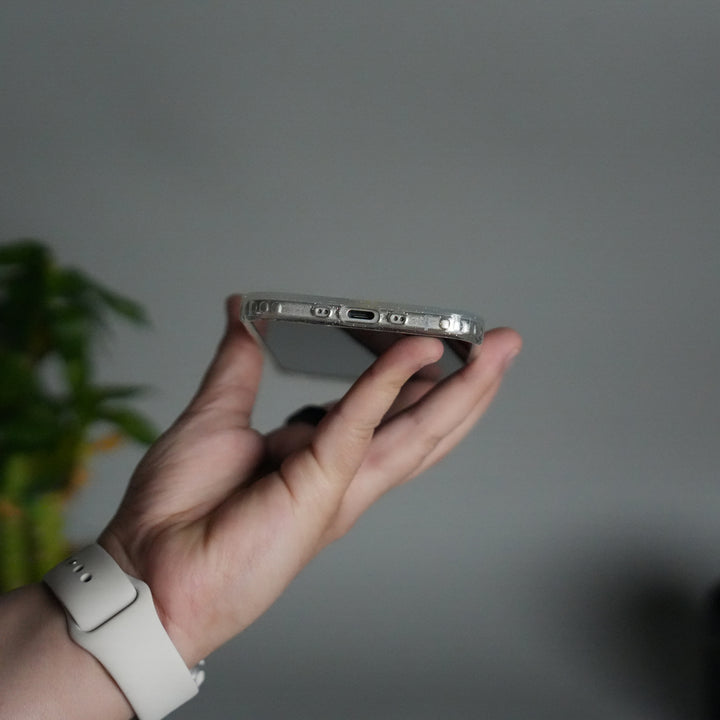 iPhone 17 Air Glitter MagSafe Case | Transparent Cover with Sparkle Finish & Metallic Camera Bumper