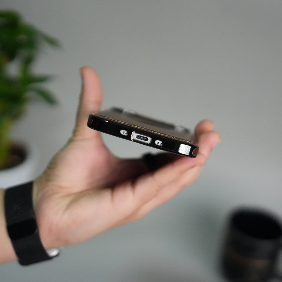 iPhone 17 Air Leather Case