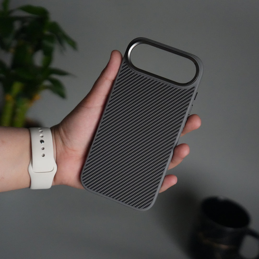 iPhone 17 Air Metal Camera Ring Carbon Fiber Design MagSafe Cover